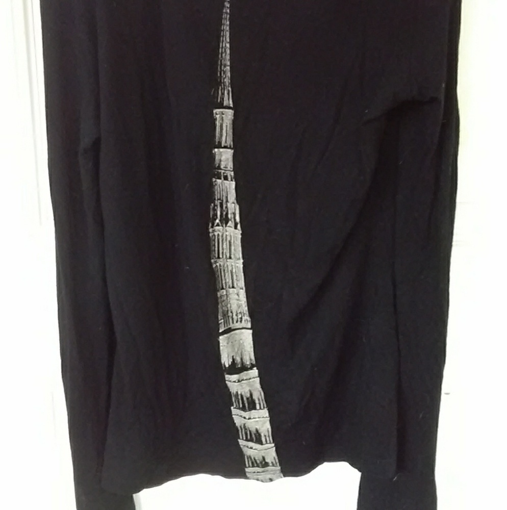 Isabel de Pedro shirt